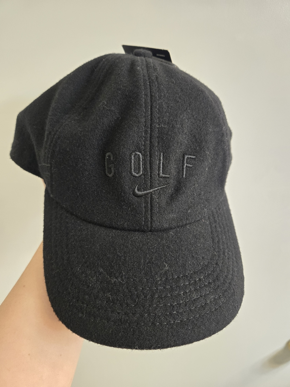 NWT Nike Golf Black Wool Blend Cap Black